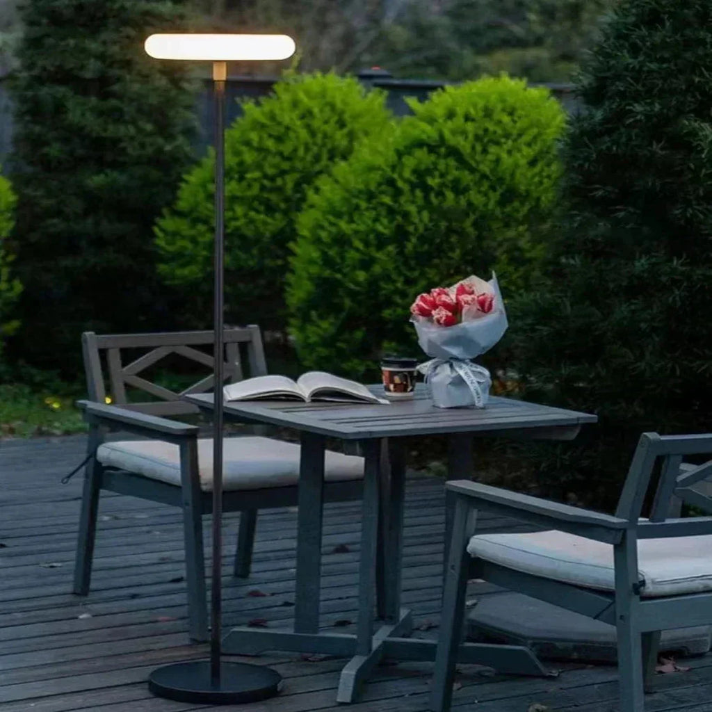 Lumenora | Outdoor Solar Lamp